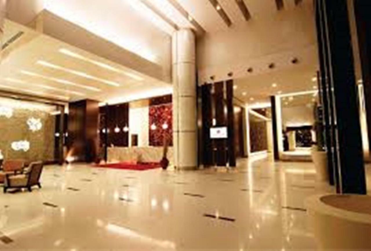 Ss Suites Swiss Garden Residences Куала Лумпур Екстериор снимка